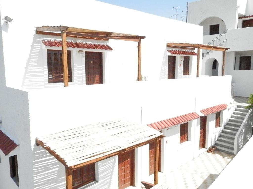 Aeolos Hotel Apartments Gythio Extérieur photo