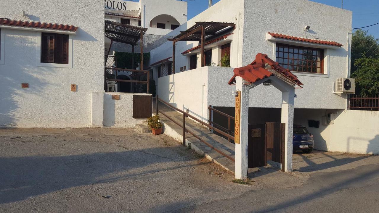 Aeolos Hotel Apartments Gythio Extérieur photo
