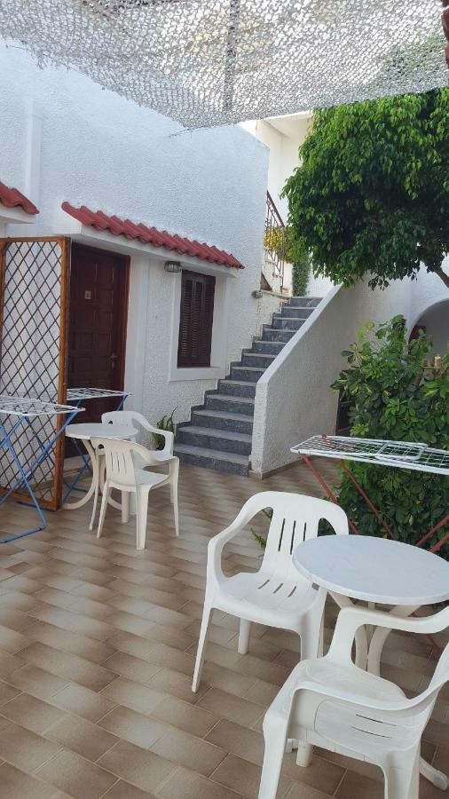 Aeolos Hotel Apartments Gythio Extérieur photo