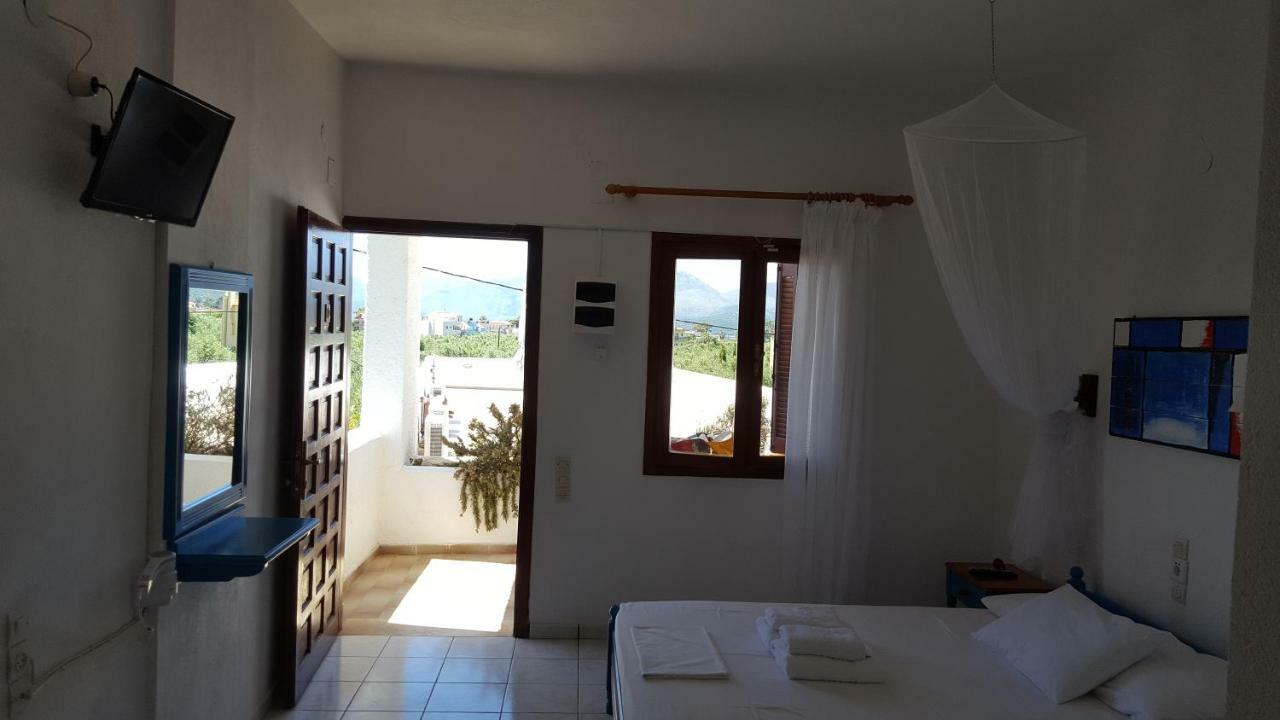 Aeolos Hotel Apartments Gythio Extérieur photo