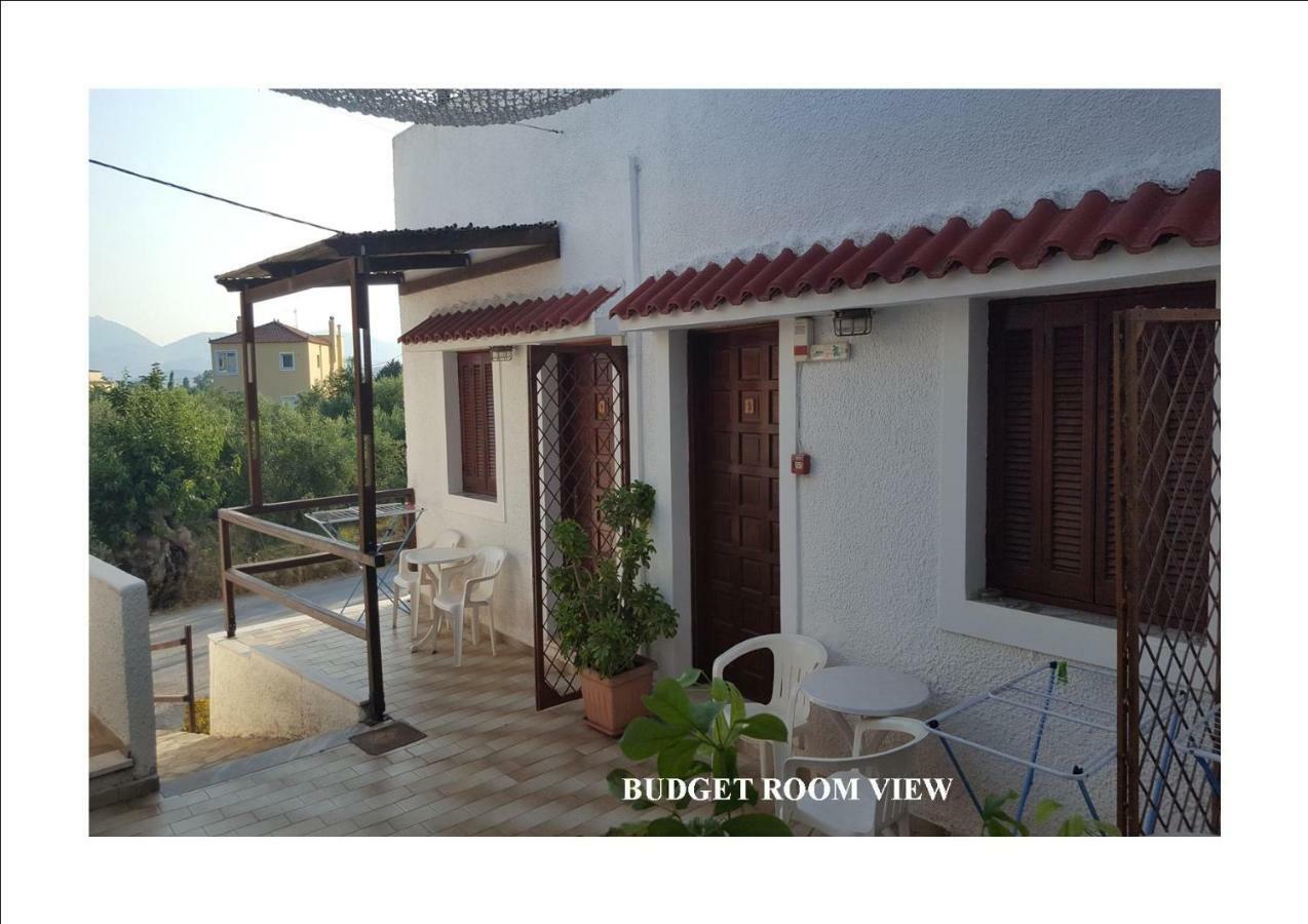 Aeolos Hotel Apartments Gythio Extérieur photo
