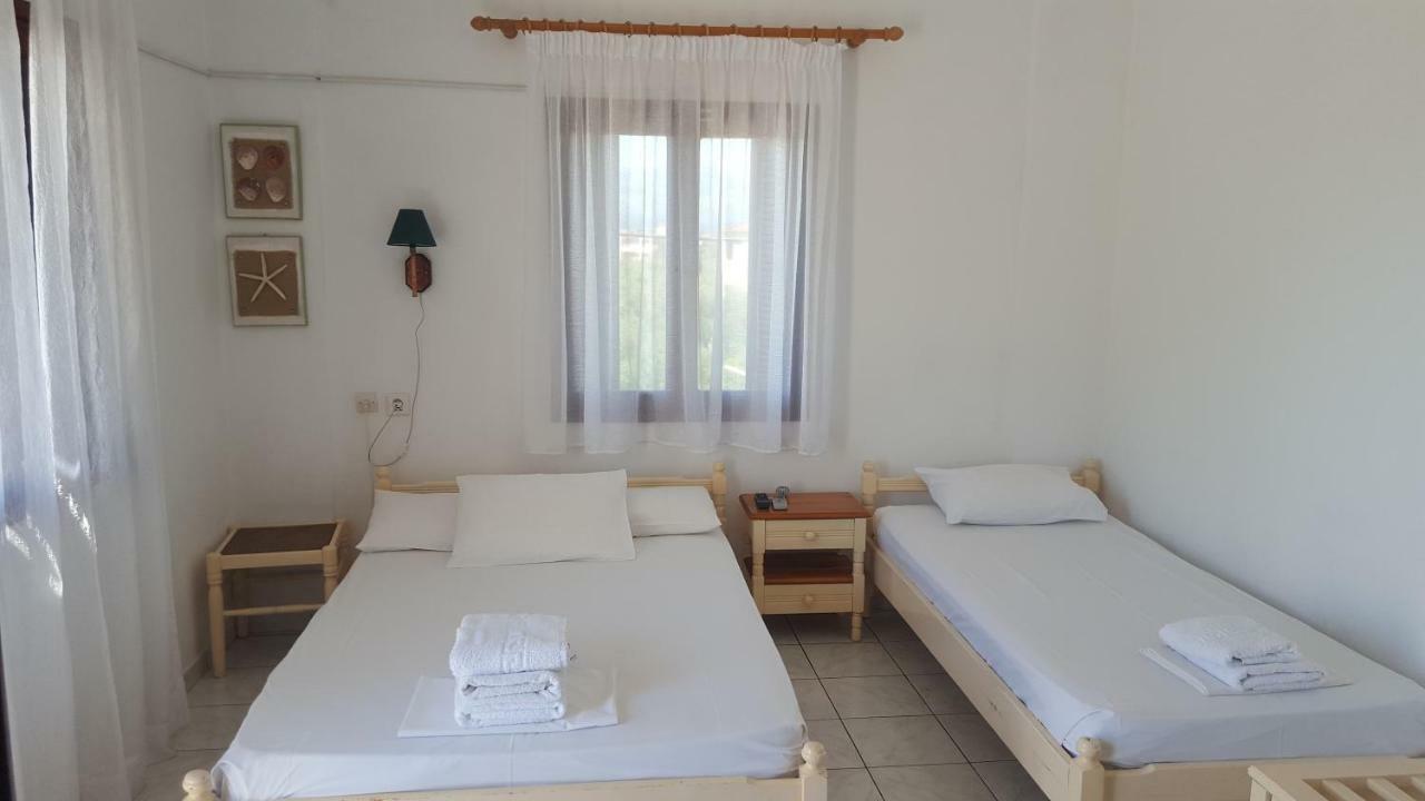 Aeolos Hotel Apartments Gythio Extérieur photo